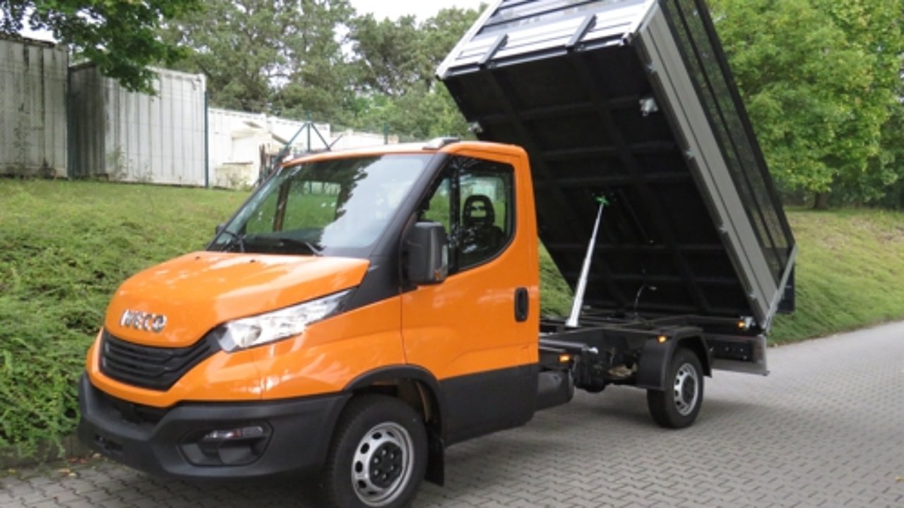 IVECO 3-Seitenkipper