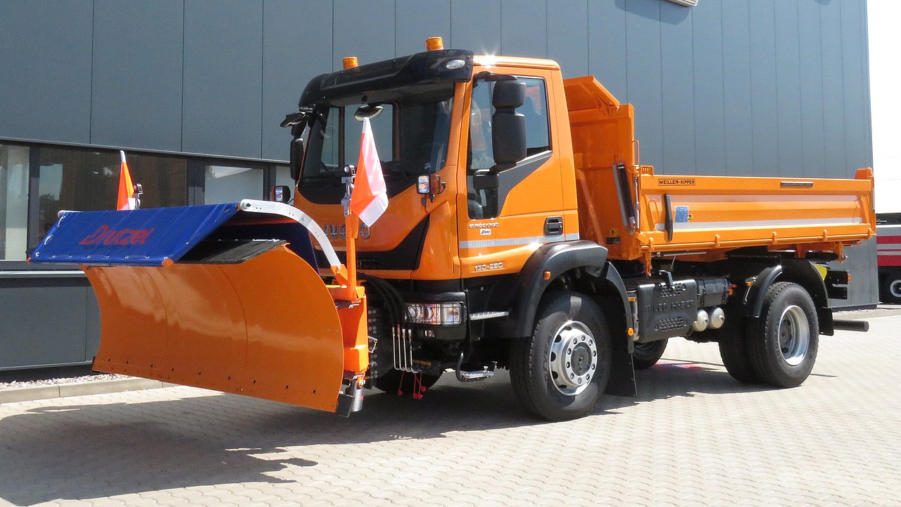 IVECO 3-Seitenkipper