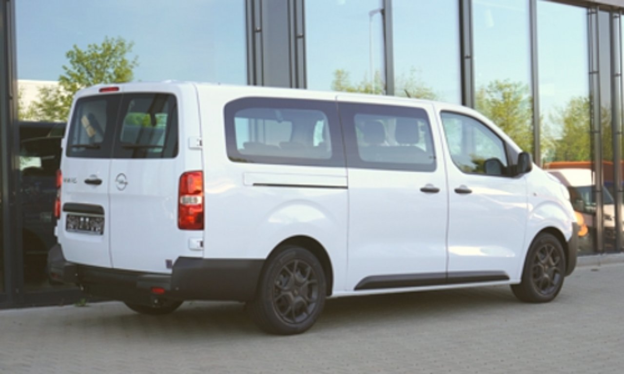 Opel Vivaro mit AFM Umbau - Hochwertiger Ausbau von Fiat Professional Fahrzeugen