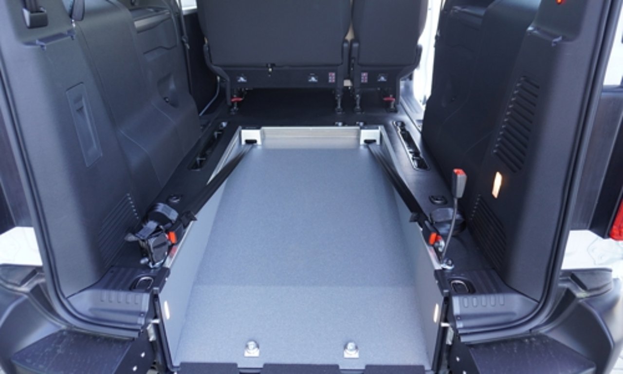 Opel Vivaro mit AFM Umbau - Hochwertiger Ausbau von Fiat Professional Fahrzeugen