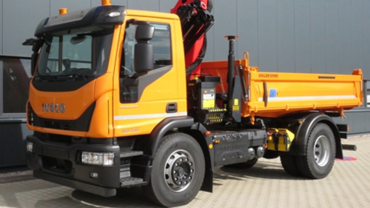 IVECO 3-Seitenkipper