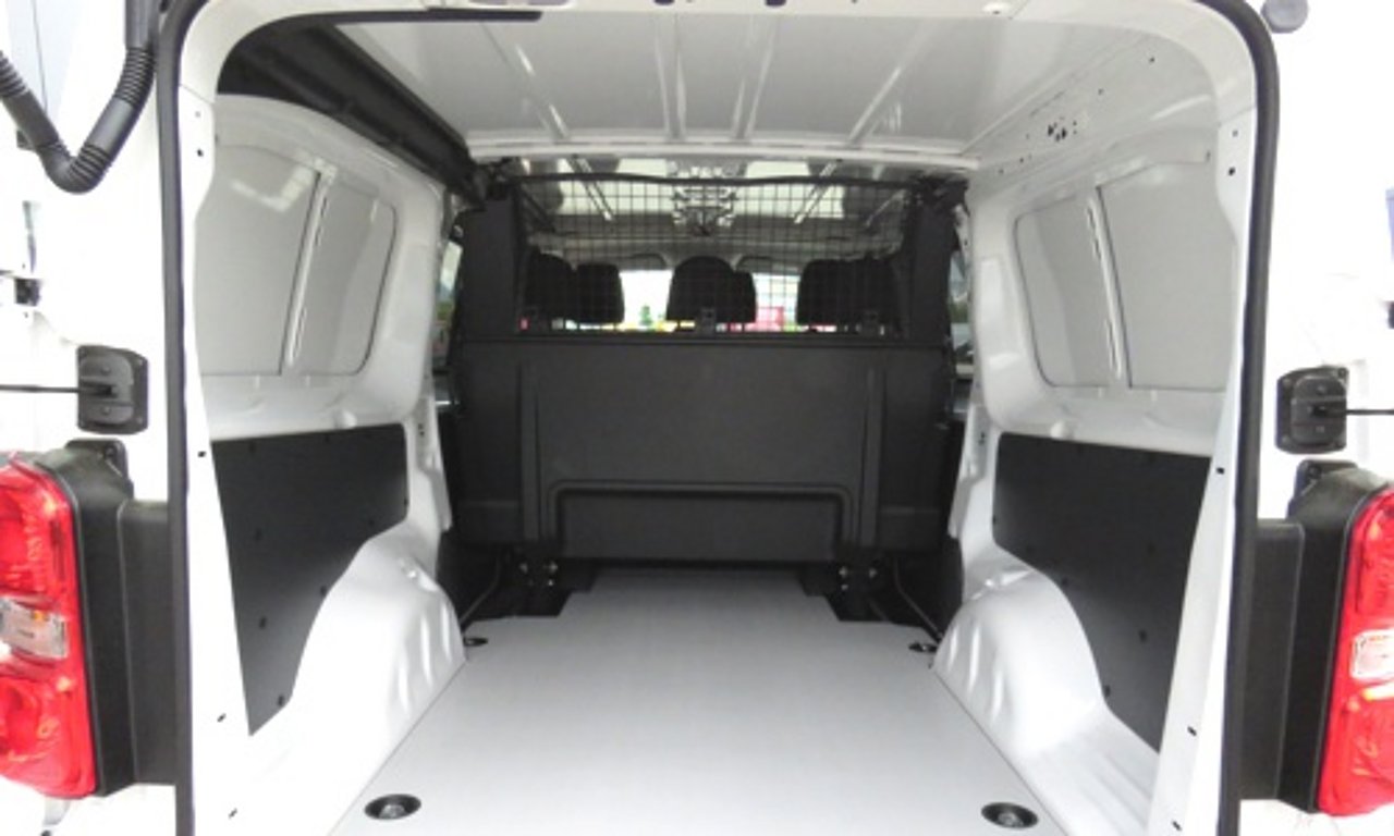 Fiat Scudo Multicab vor dem Umklappen