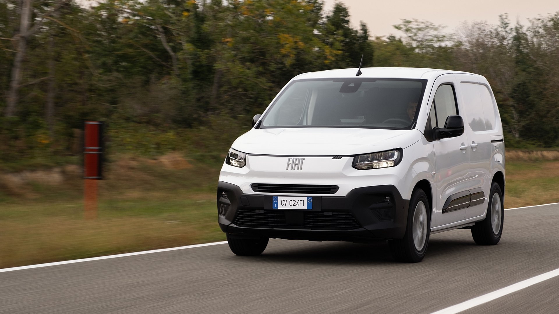 Fiat Doblo Front